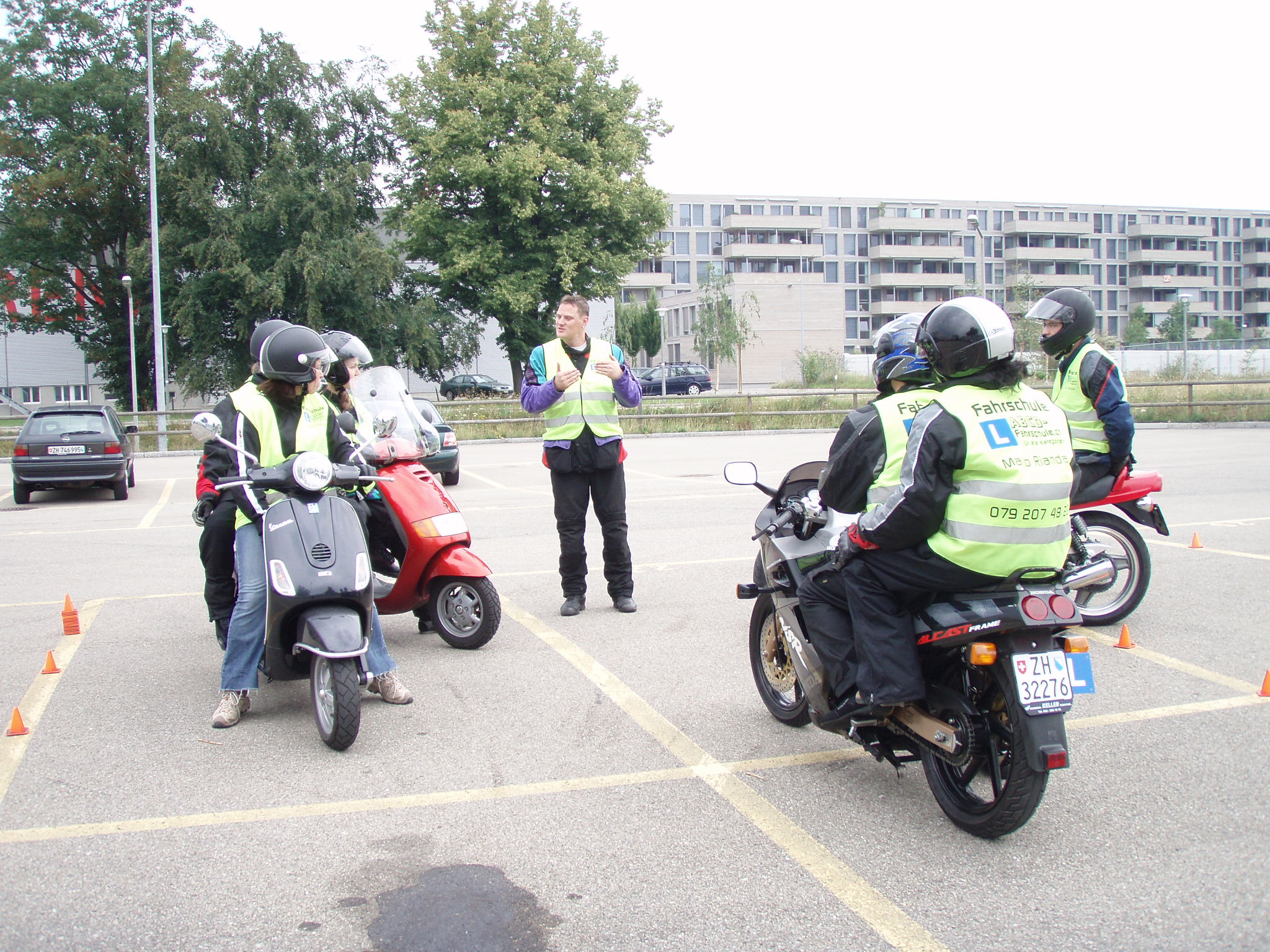 ABCD-Fahrschule Winterthur Rollerfahrschule und Motorrad Fahrschule obligatorische PGS-Grundkurse 